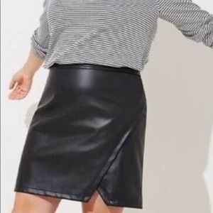 faux leather skirt size 20